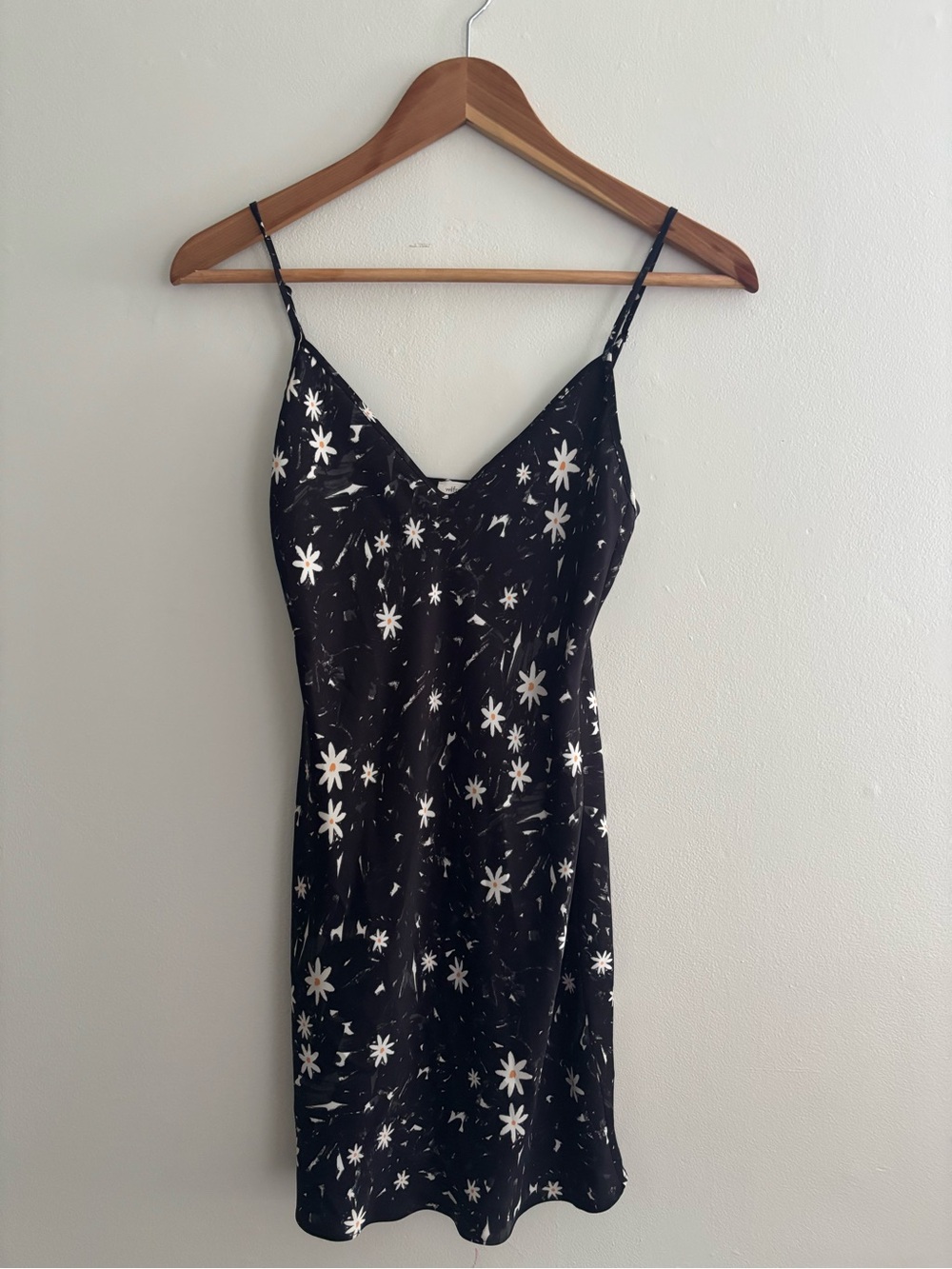 Wilfred Black Slip Dress with White Daisy Print